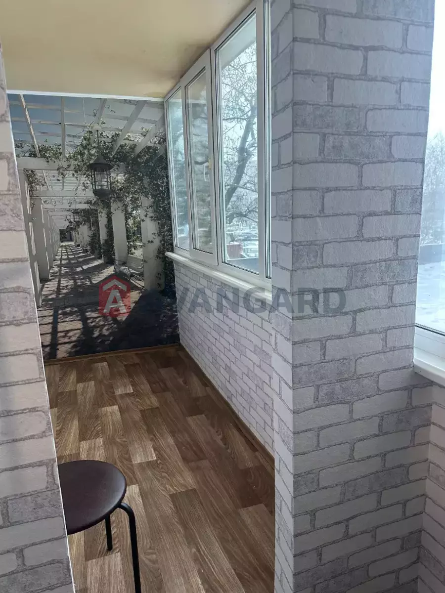 3 ��. ��������, 75/-/- ��. �., 3/9 ������ ���� 8