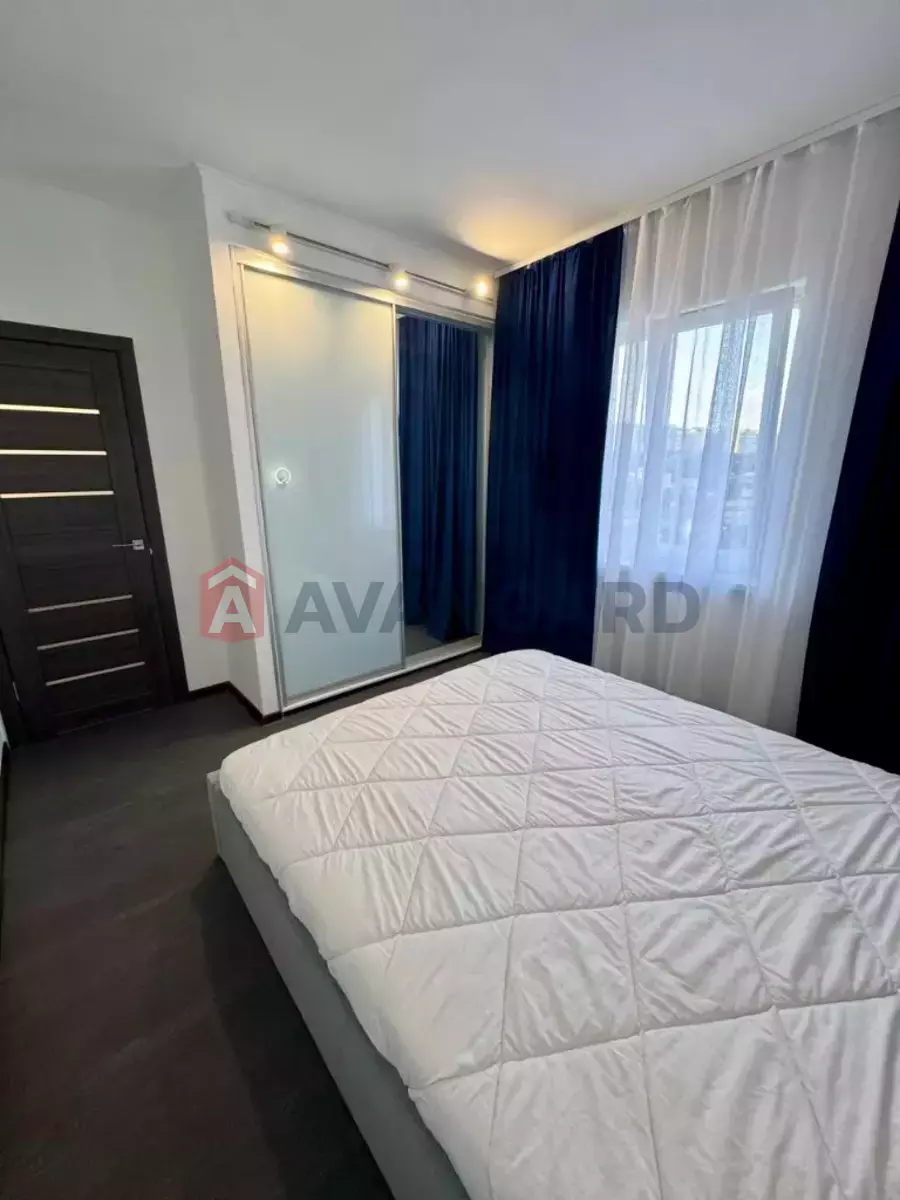 2 ����. ��������, 45/-/- ��. �., 7/10 ���� ���� 2