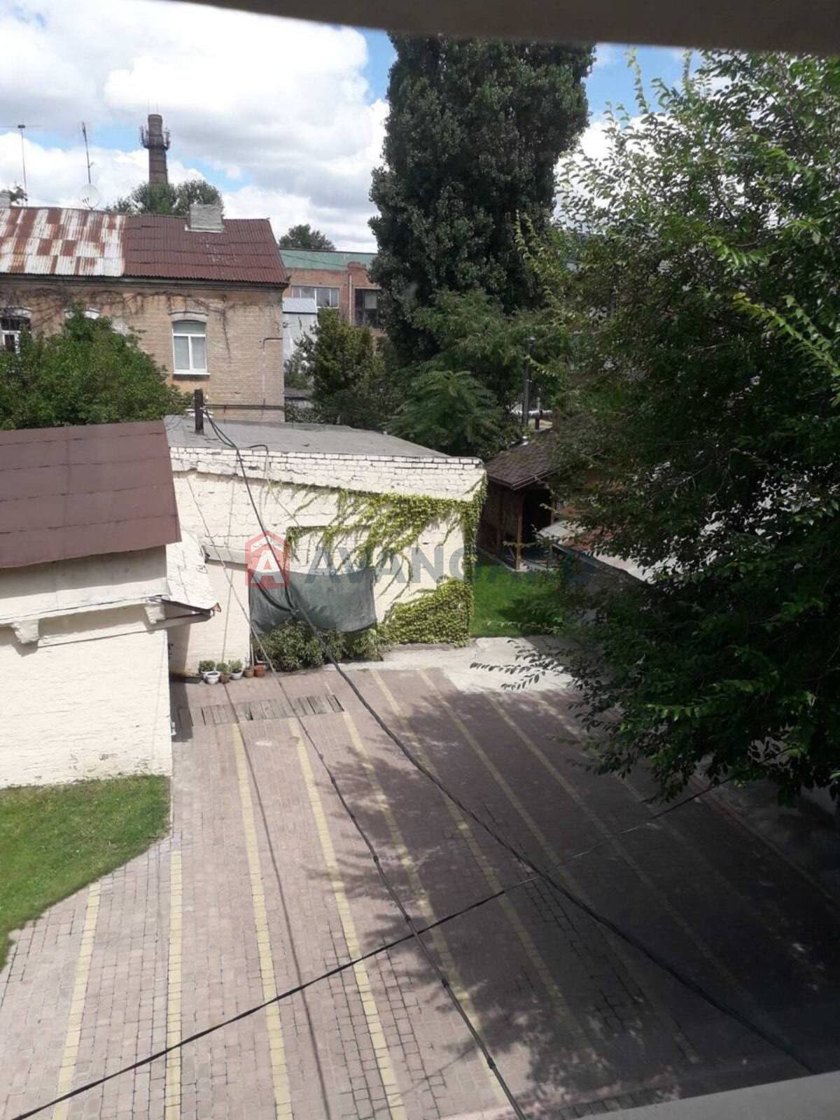 1 ����. ��������, 49/28/10 ��. �., 2/2 ���� ���� 7