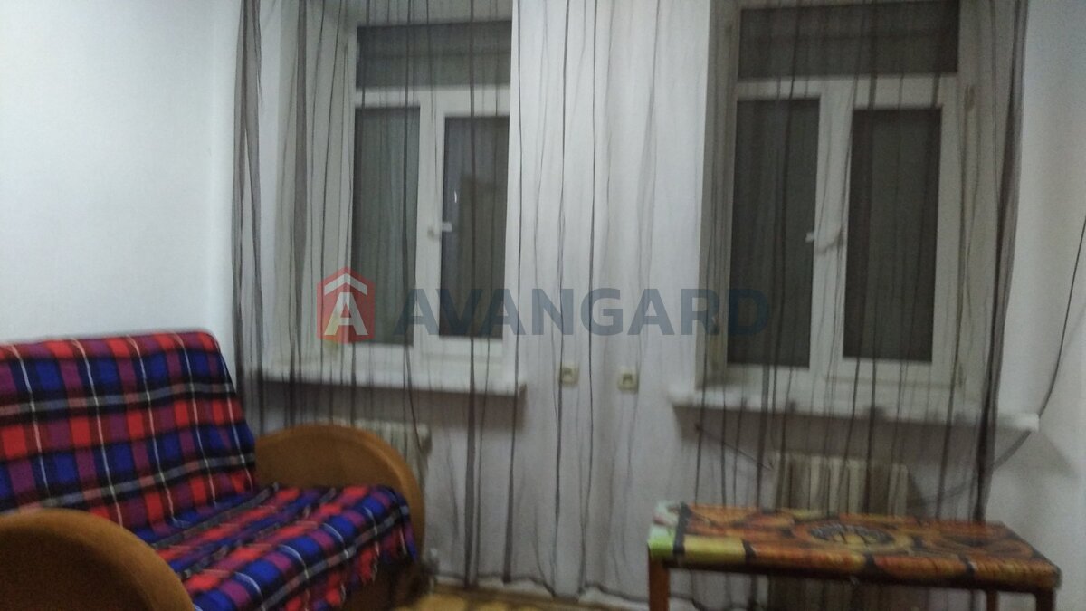 1 ��. ��������, 40/-/10 ��. �., 1/2 ������ ���� 2