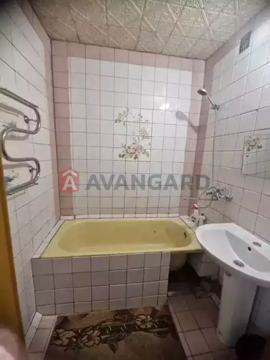 3 ��. ��������, 60/-/- ��. �., 5/9 ������ ���� 3