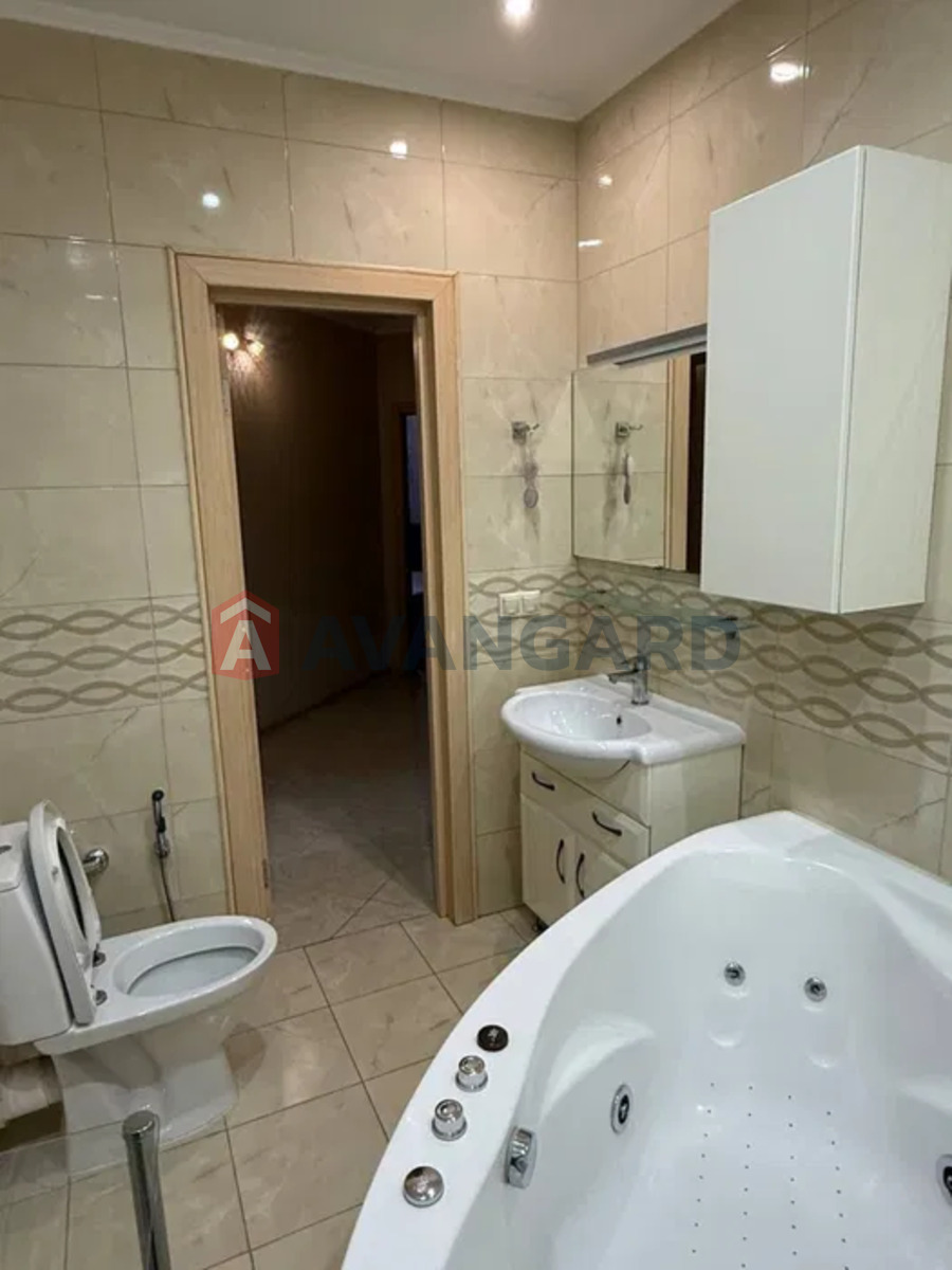 2 ��. ��������, 87/-/20 ��. �., 17/20 ������ ���� 15