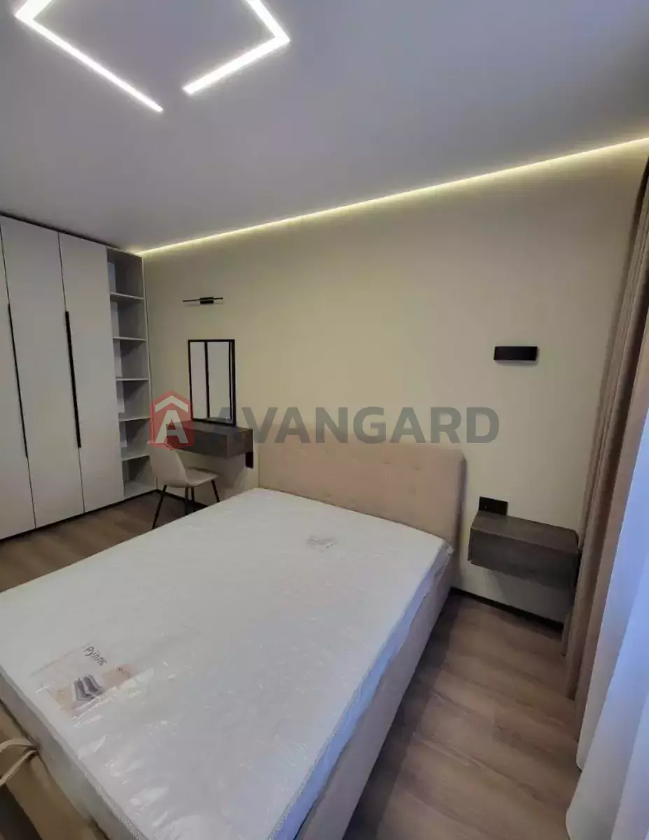 2 ����. ��������, 45/-/20 ��. �., 4/10 ���� ���� 4