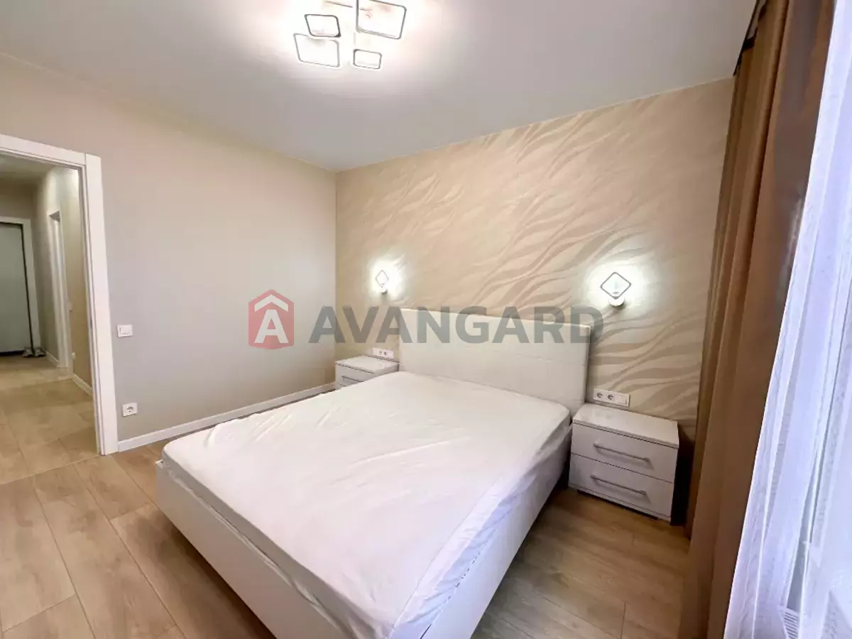 2 ����. ��������, 42/-/15 ��. �., 10/17 ���� ���� 8