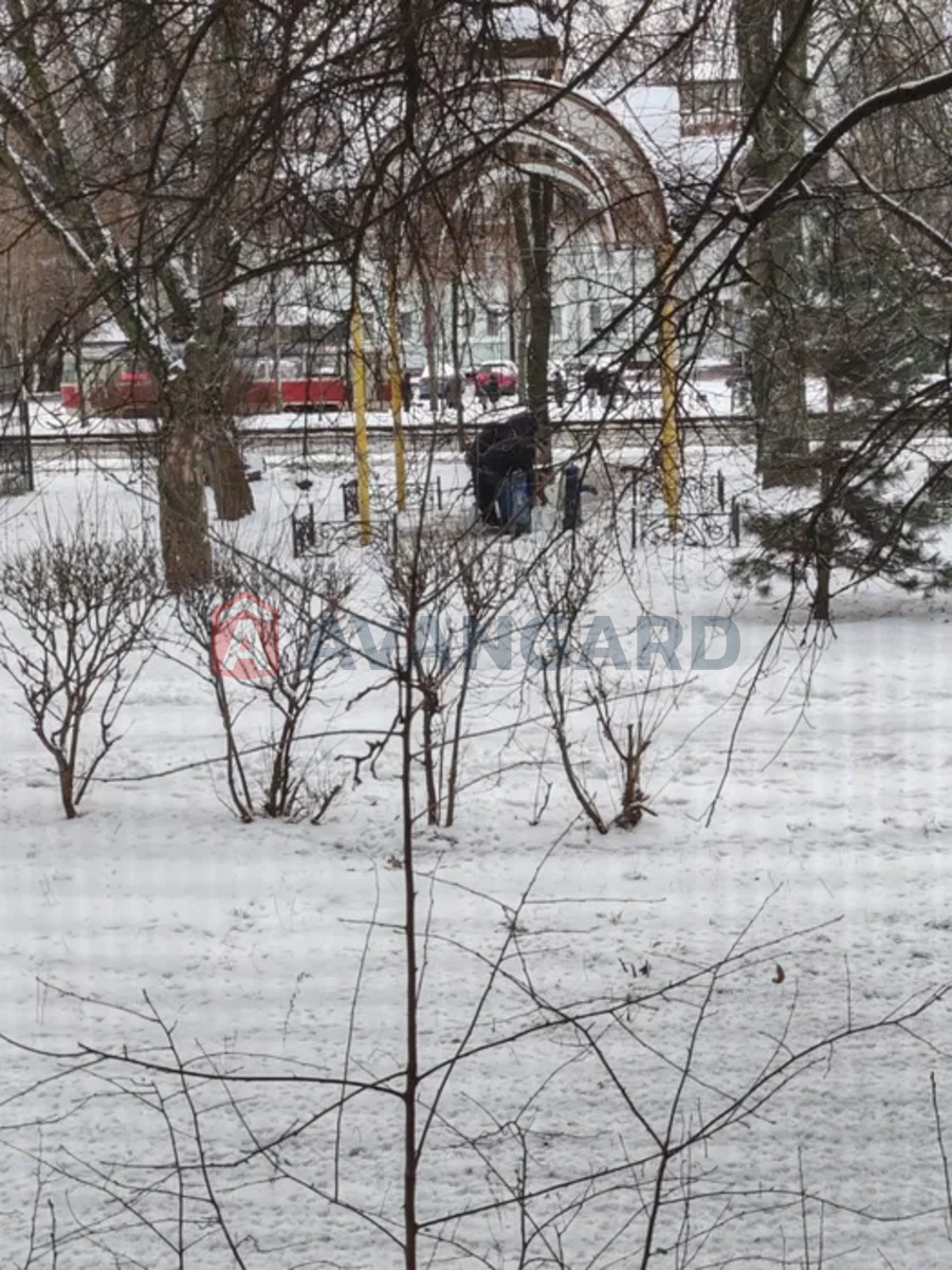 2 ��. ��������, 42/-/5 ��. �., 1/5 ������ ���� 16