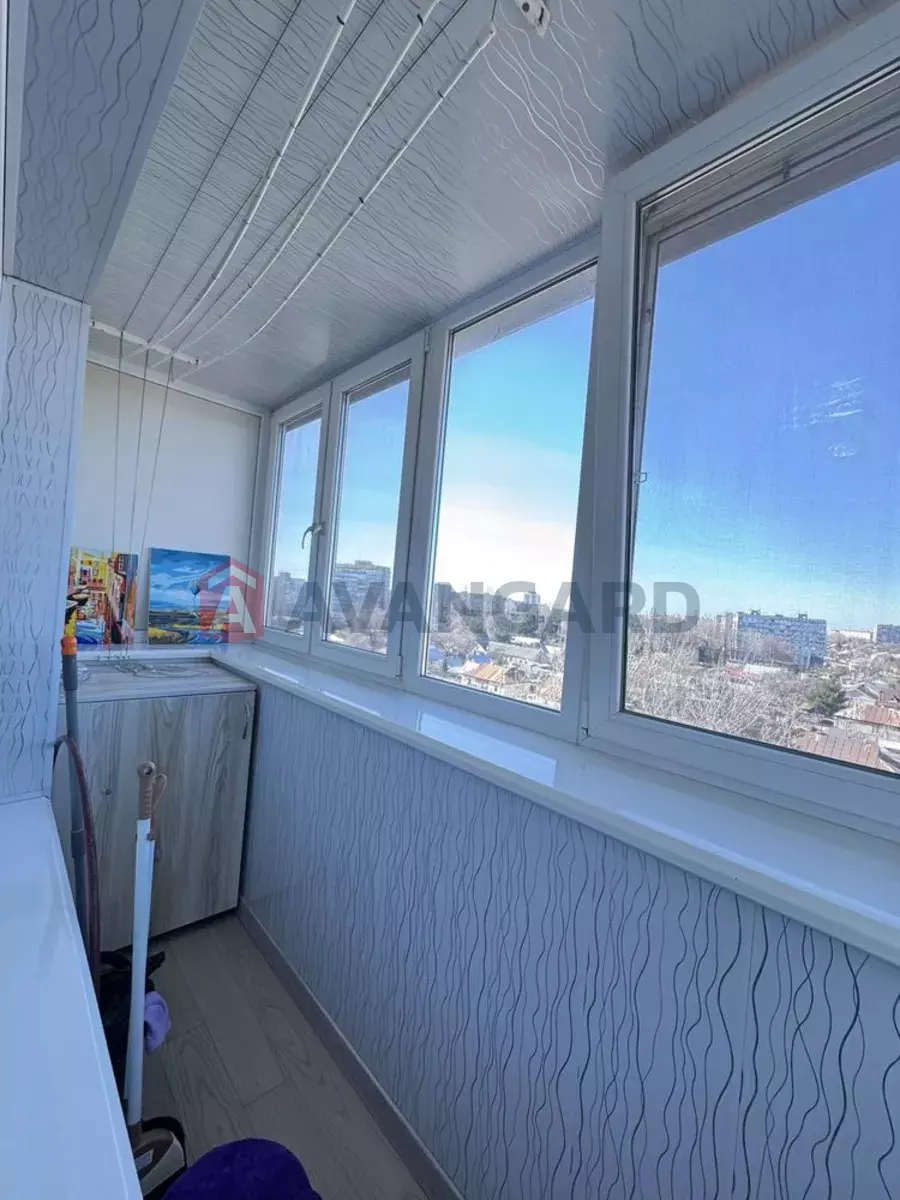 3 ����. ��������, 64/-/15 ��. �., 7/9 ���� ���� 14