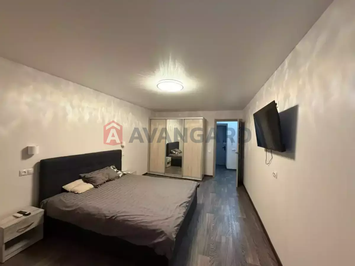 1 ����. ��������, 39/40/10 ��. �., 9/10 ���� ���� 5