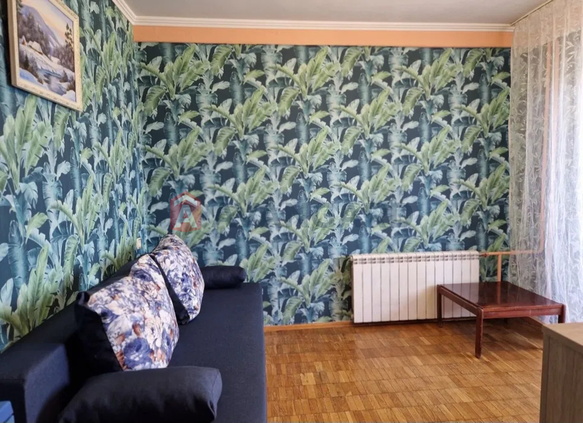 1 ����. ��������, 24/-/4 ��. �., 7/9 ���� ���� 2