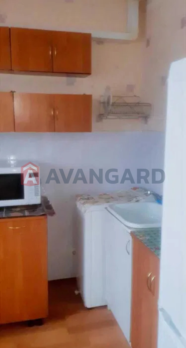 1 ����. ��������, 53/-/9 ��. �., 4/16 ���� ���� 7