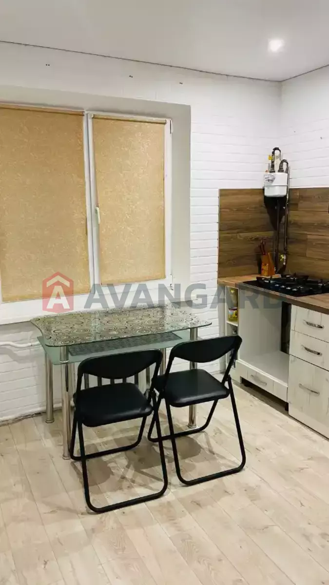 1 ��. ��������, 40/-/8 ��. �., 9/9 ������ ���� 6