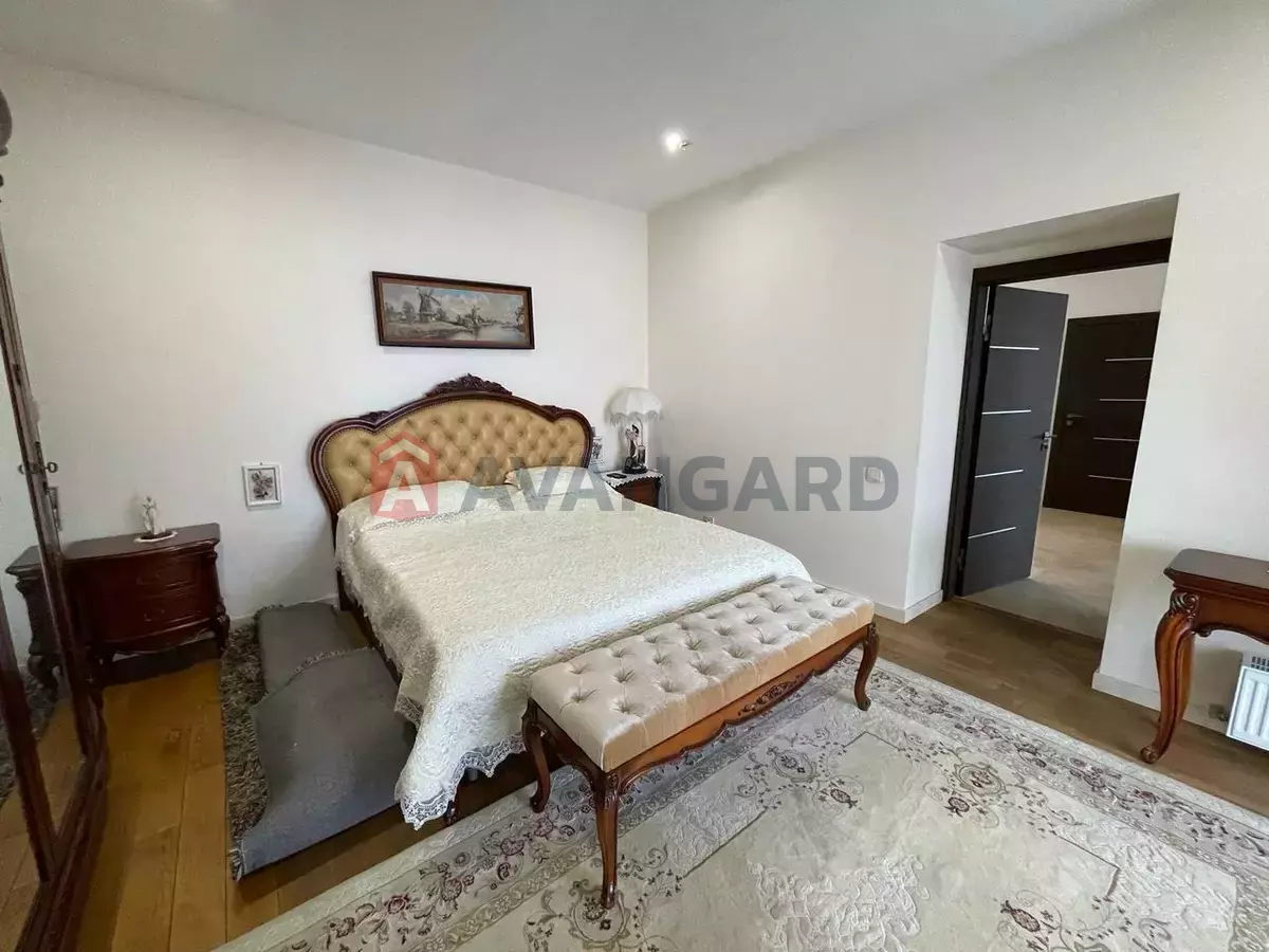 2 ��. ��������, 68/-/- ��. �., 15/17 ������ ���� 11