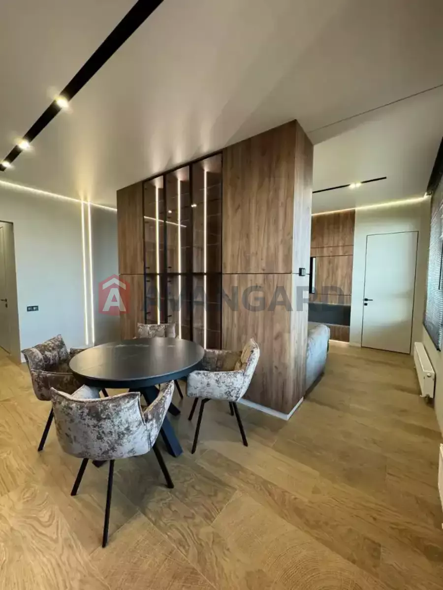 3 ����. ��������, 90/30/18 ��. �., 18/19 ���� ���� 1