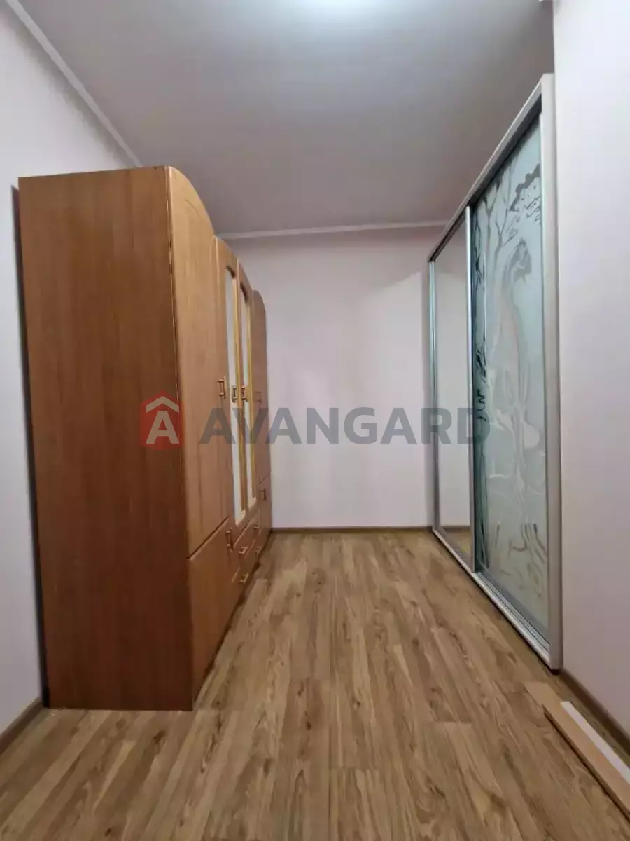 1 ����. ��������, 48/-/- ��. �., 2/9 ���� ���� 9