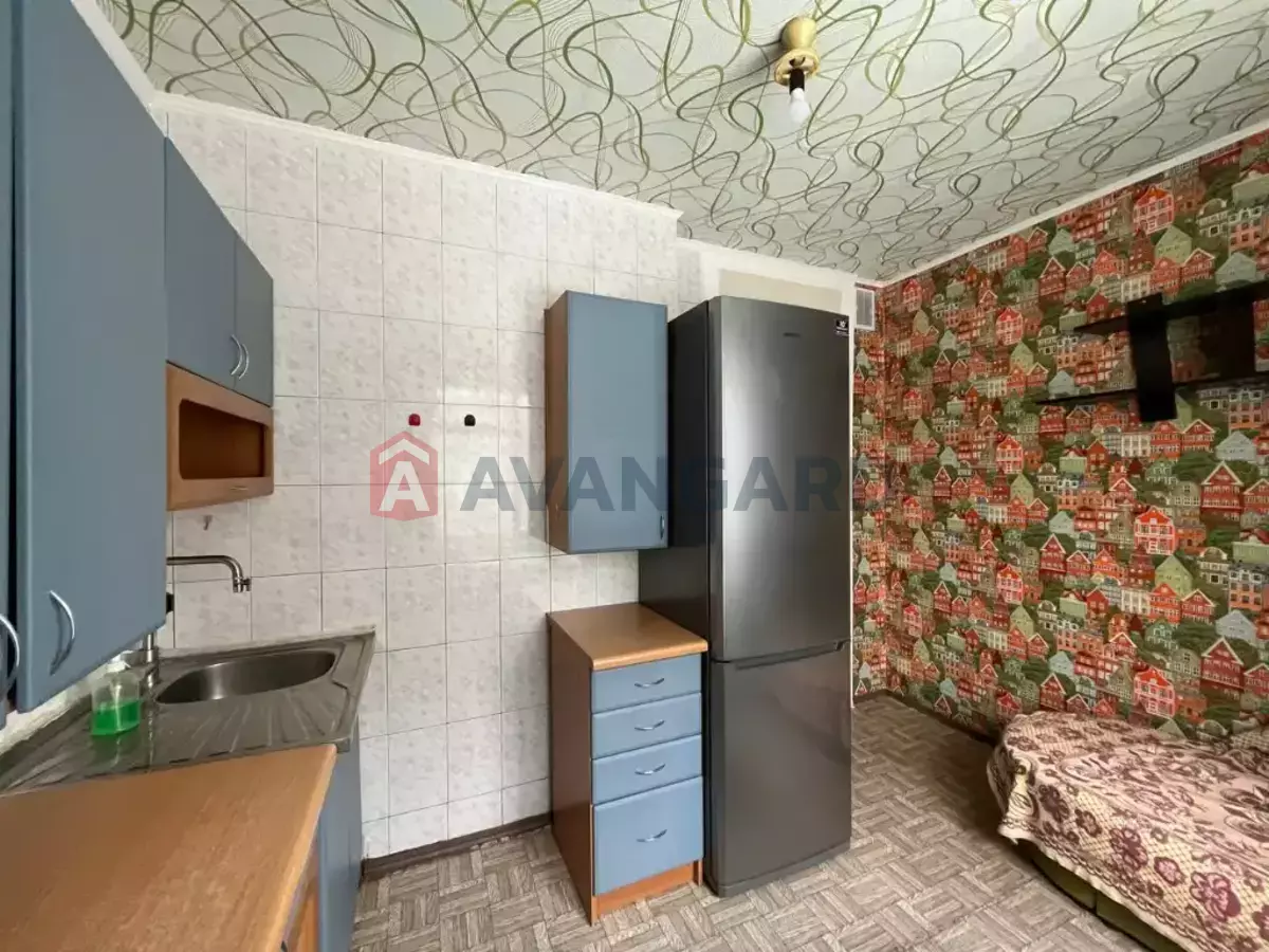 1 ��. ��������, 40/19/9 ��. �., 3/9 ������ ���� 2