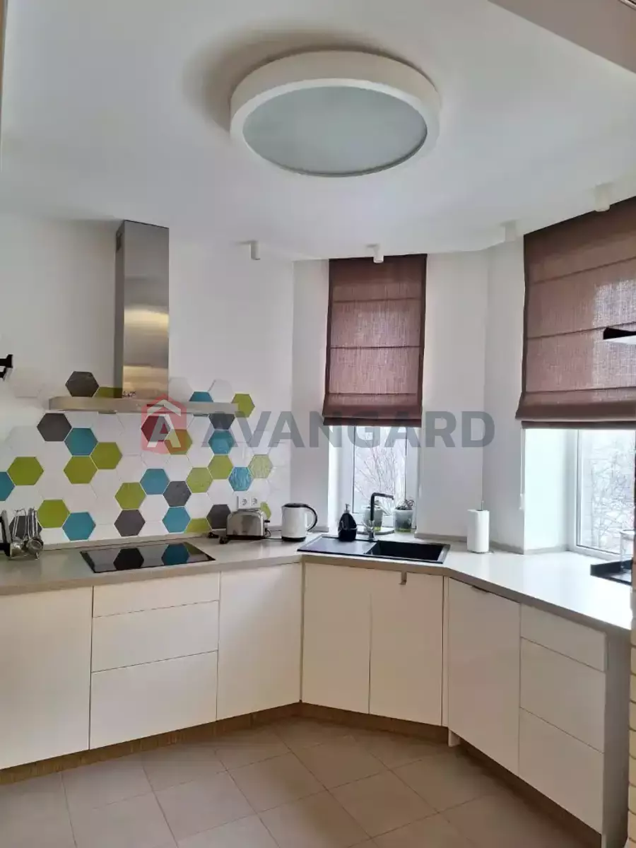 1 ��. ��������, 35/-/- ��. �., 3/5 ������ ���� 17