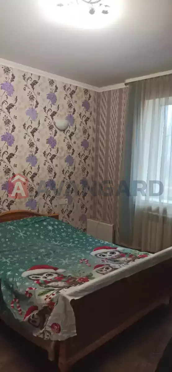 1 ��. ��������, 32/-/- ��. �., 1/2 ������ ���� 9