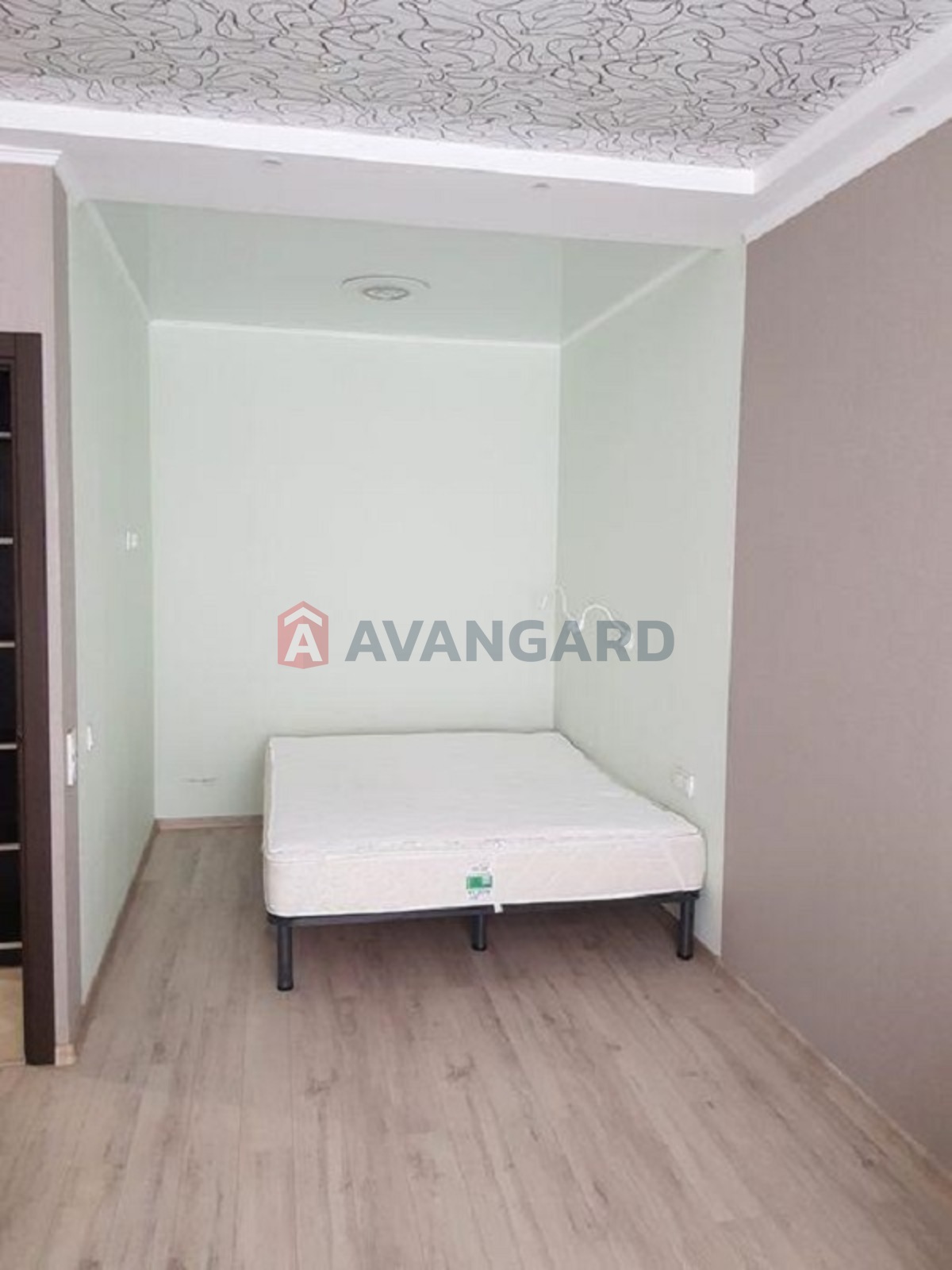 1 ��. ��������, 41/-/15 ��. �., 4/11 ������ ���� 4