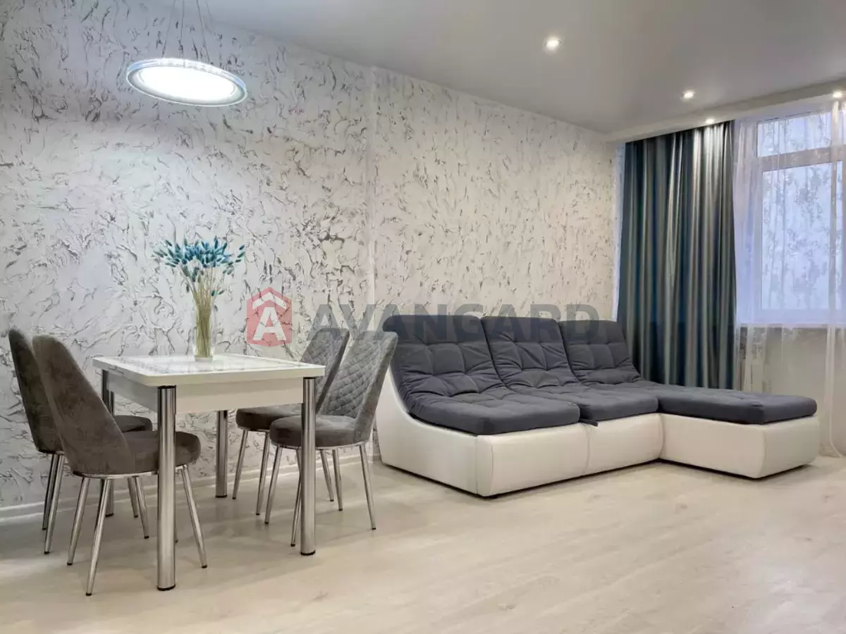 2 ��. ��������, 51/-/- ��. �., 2/10 ������ ���� 2