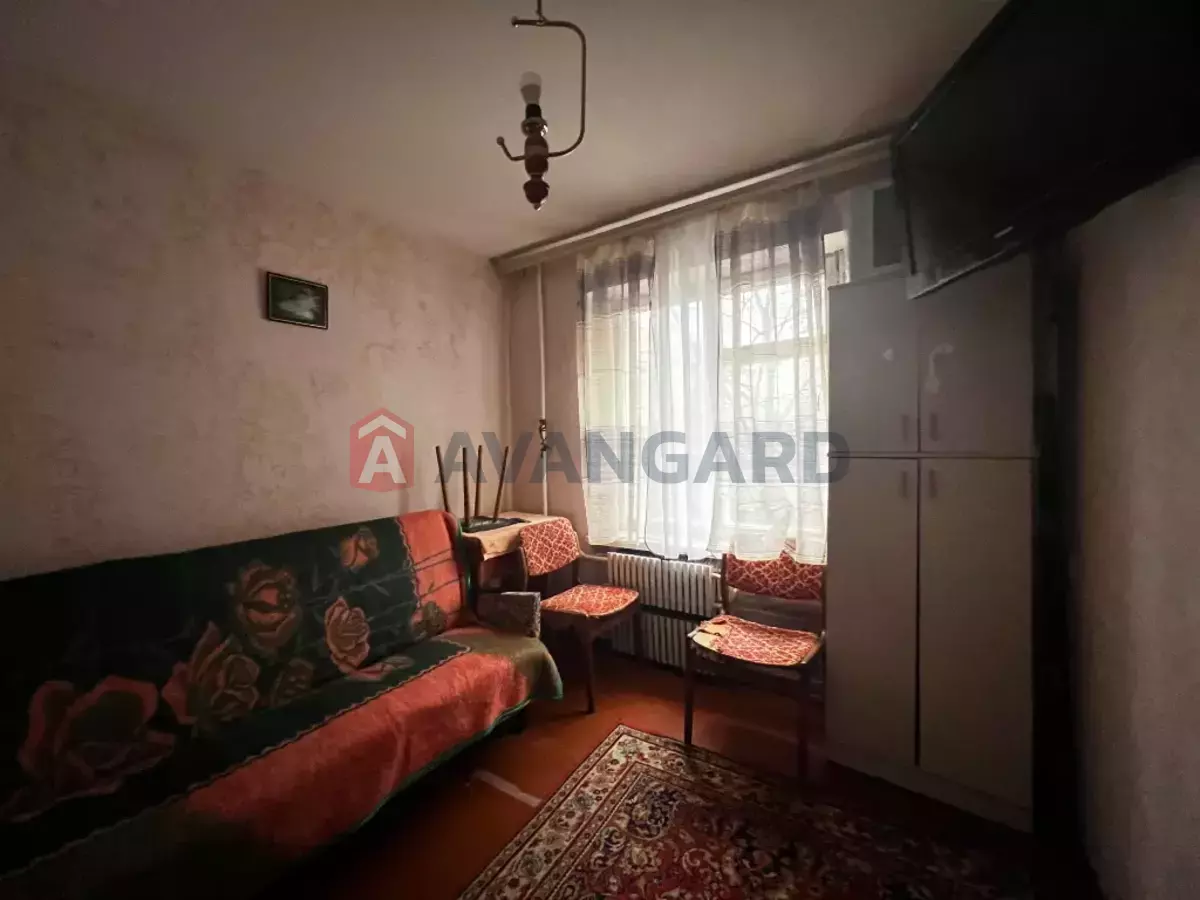 3 . , 68/-/- . ., 3/9   3