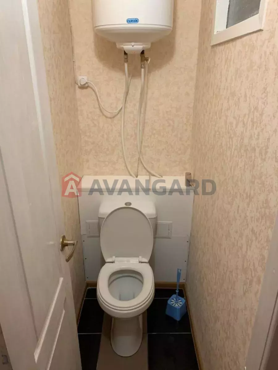 1 . , 37/-/8 . ., 5/9   13