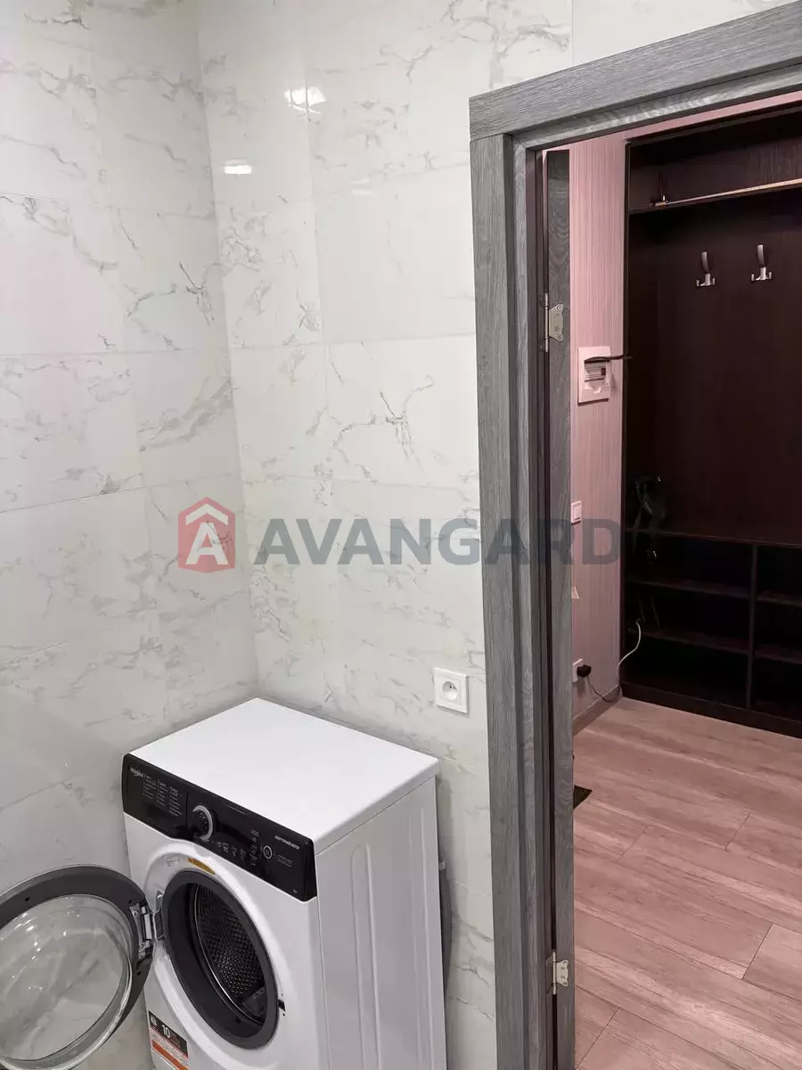 2 ��. ��������, 45/-/- ��. �., 8/10 ������ ���� 15