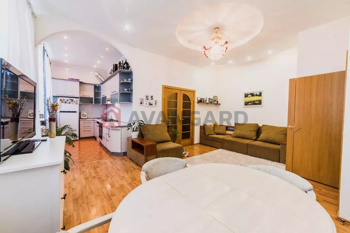 3 ����. ��������, 77/-/17 ��. �., 3/4 ���� ���� 1