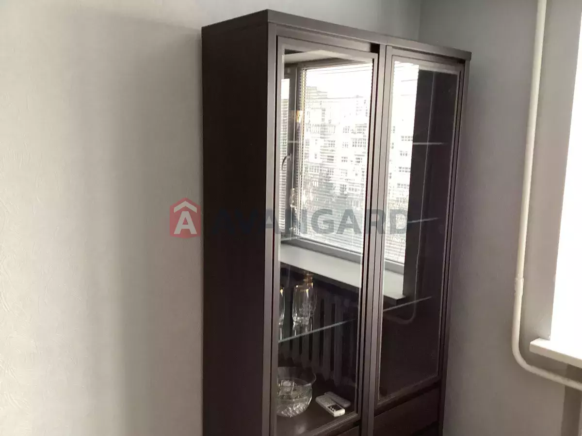 2 ��. ��������, 51/-/9 ��. �., 8/9 ������ ���� 7