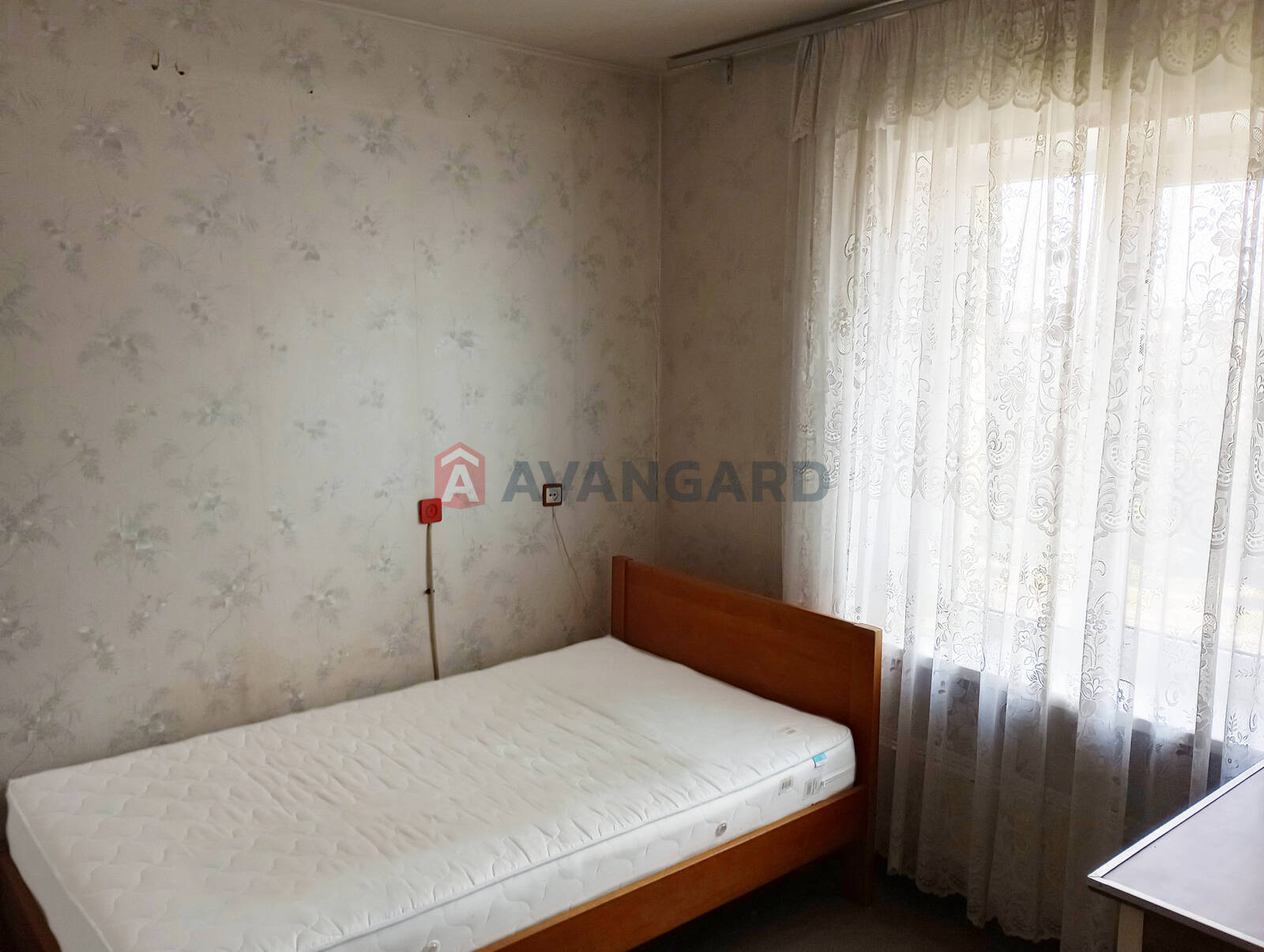 2 ��. ��������, 52/-/9 ��. �., 11/14 ������ ���� 5