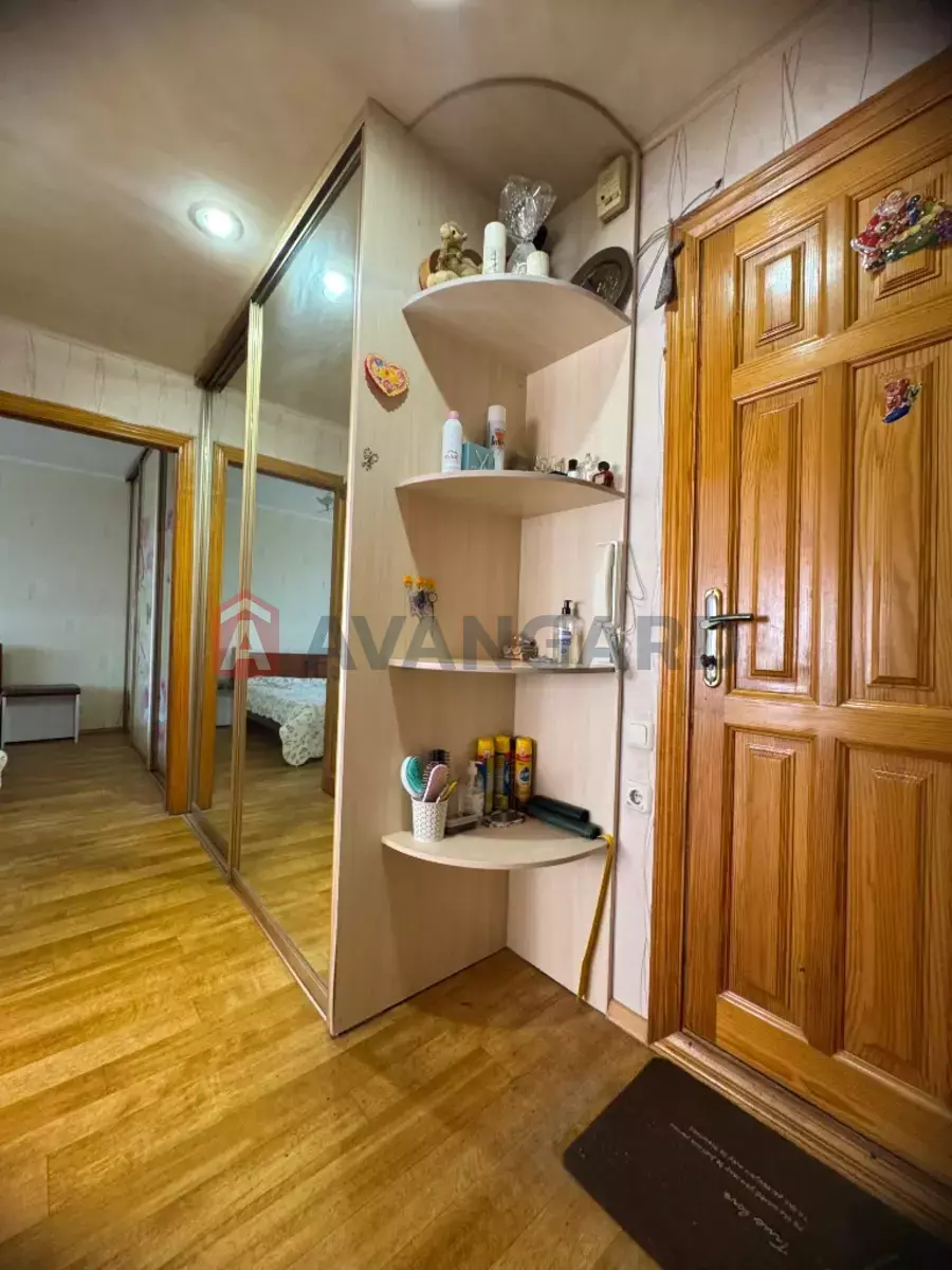 2 ��. ��������, 50/40/10 ��. �., 10/10 ������ ���� 4