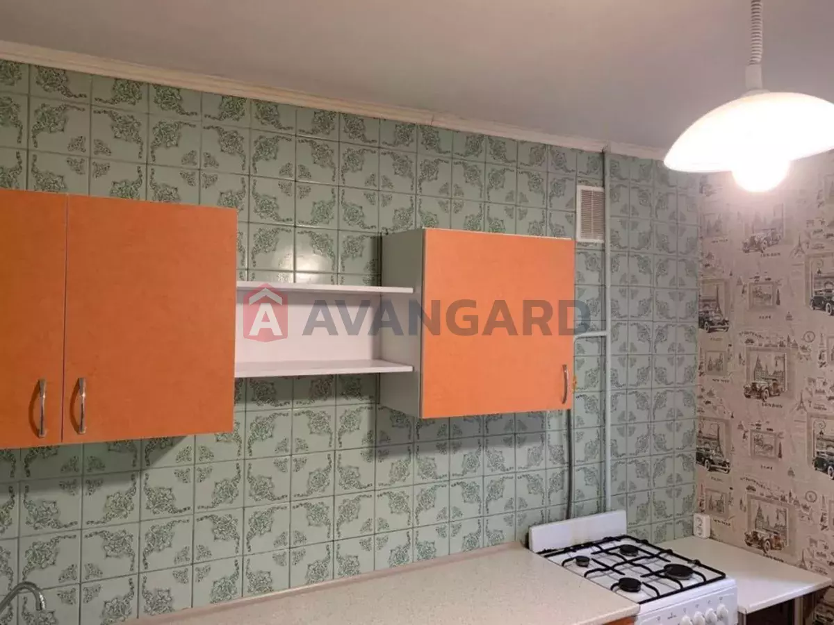 1 . , 37/-/8 . ., 5/9   9