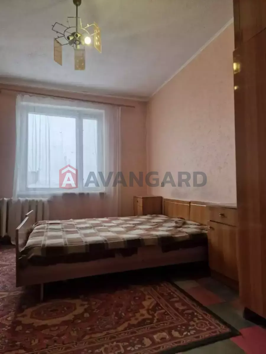 2 ����. ��������, 45/27/8 ��. �., 9/9 ���� ���� 9