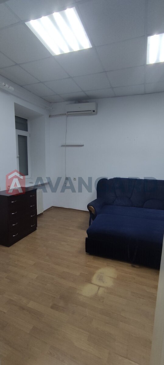 1 ��. ��������, 40/-/10 ��. �., 1/2 ������ ���� 14