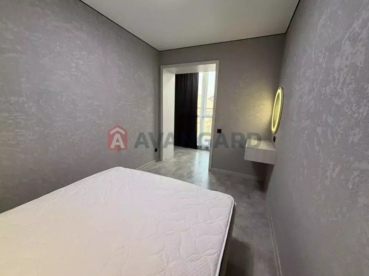 2 ����. ��������, 40/30/10 ��. �., 2/6 ���� ���� 7