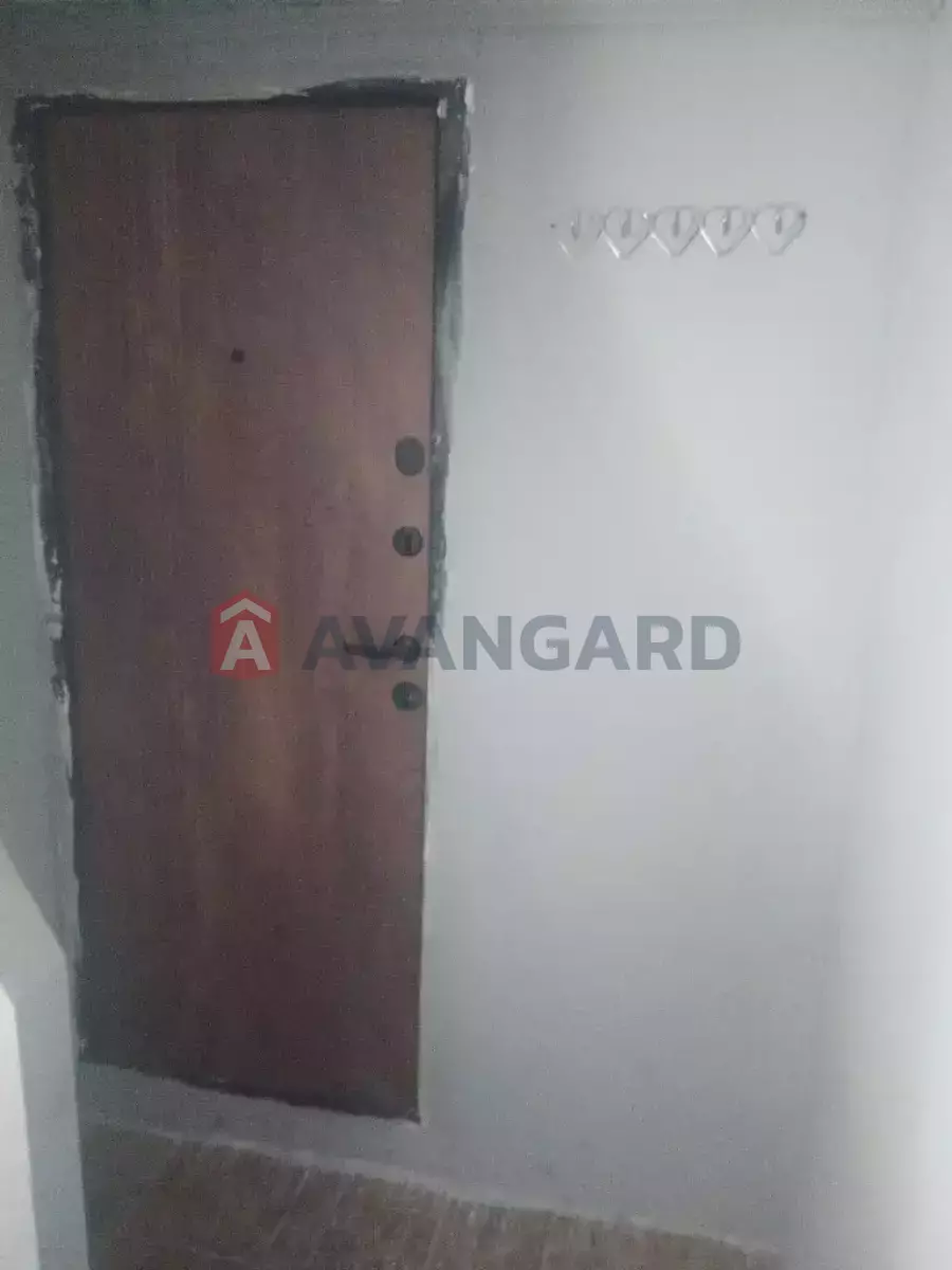 1 ��. ��������, 15/-/- ��. �., 3/5 ������ ���� 3