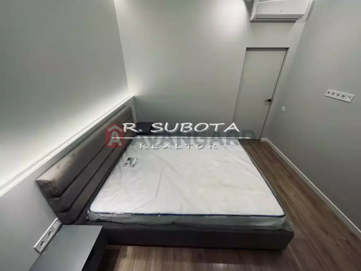 2 ��. ��������, 65/-/- ��. �., 12/14 ������ ���� 7