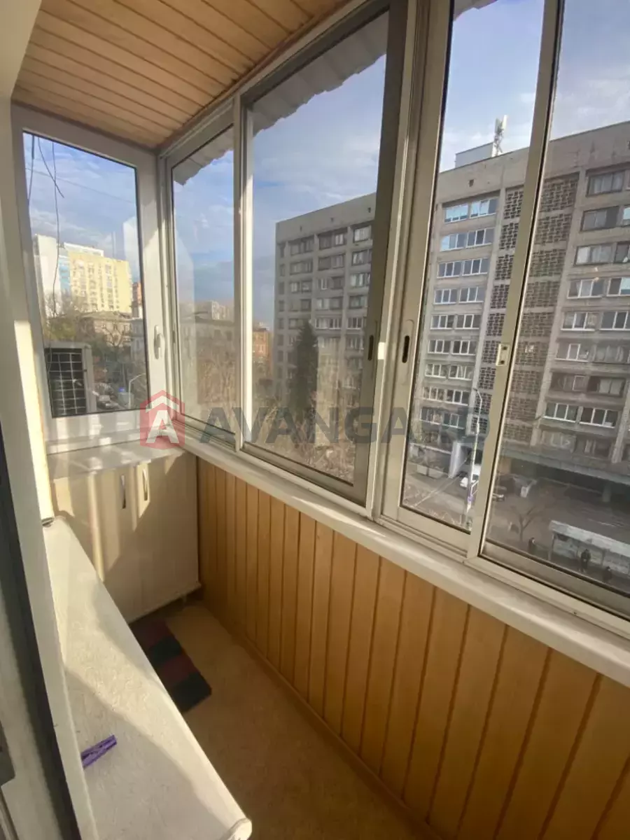 2 . , 45/-/- . ., 5/5   6