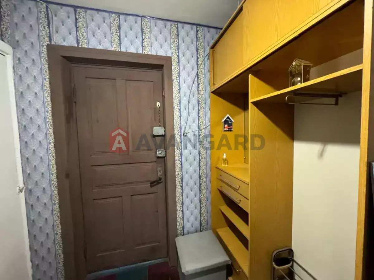 1 ����. ��������, 40/20/10 ��. �., 5/14 ���� ���� 9