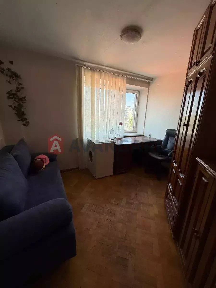 3 ��. ��������, 63/-/- ��. �., 3/5 ������ ���� 7