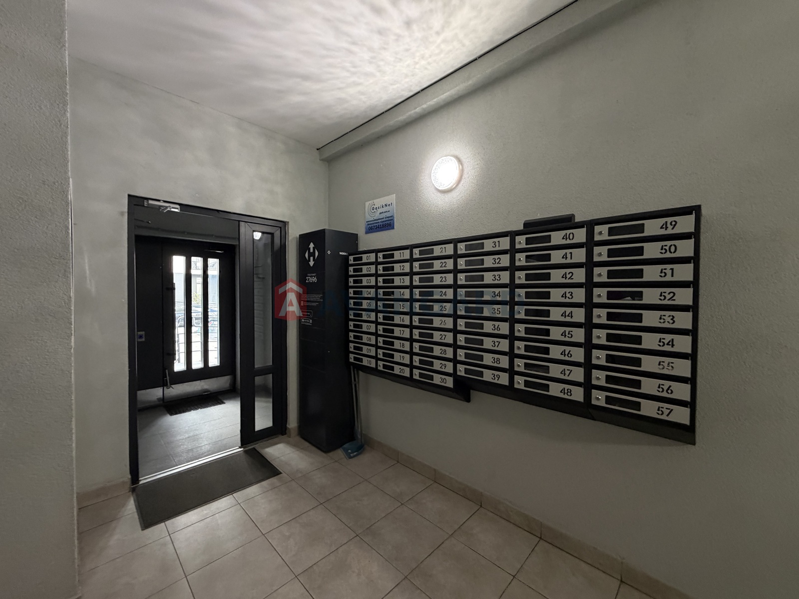 1 ����. ��������, 44/18/18 ��. �., 7/7 ���� ���� 2