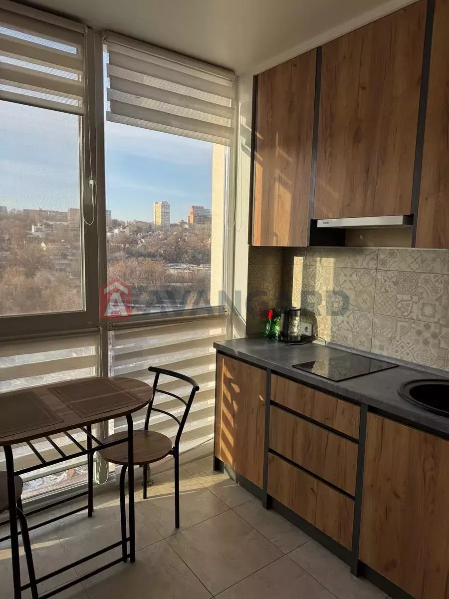 1 ��. ��������, 29/-/12 ��. �., 14/16 ������ ���� 17