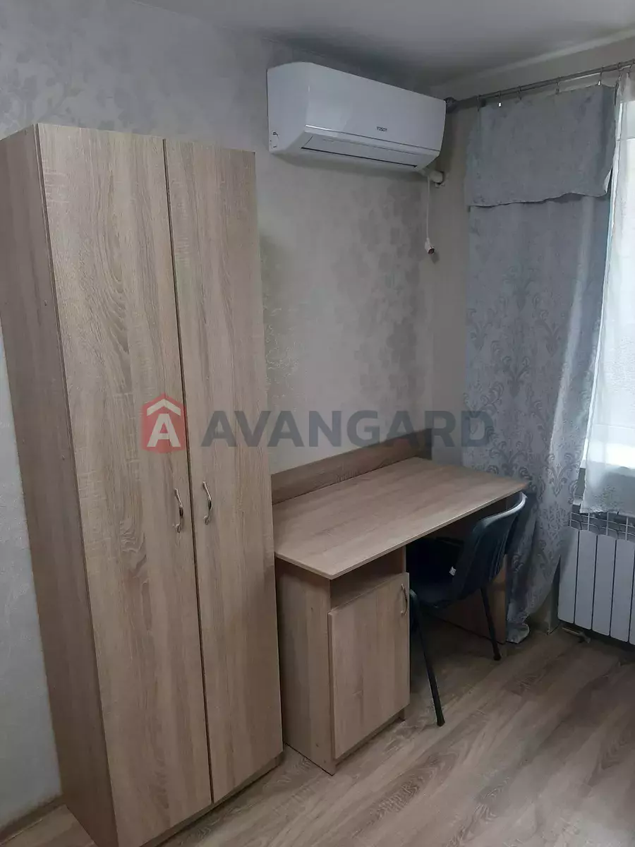 1 ����. ��������, 12/-/6 ��. �., 3/5 ���� ���� 2