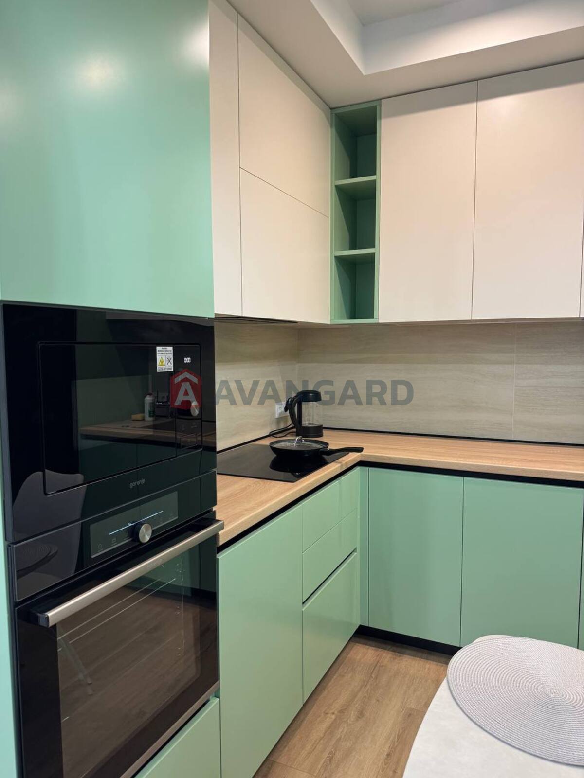 2 ��. ��������, 62/38/16 ��. �., 12/19 ������ ���� 1