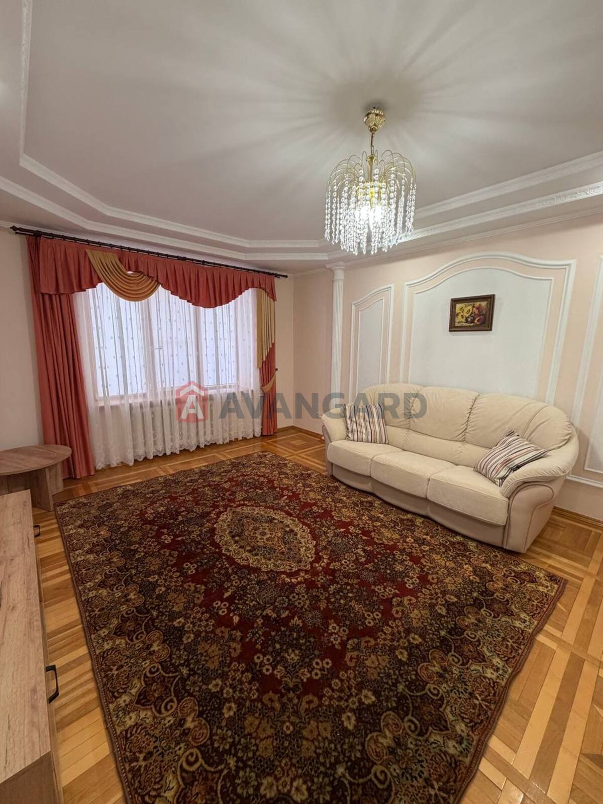 2 ��. ��������, 72/35/12 ��. �., 7/9 ������ ���� 7