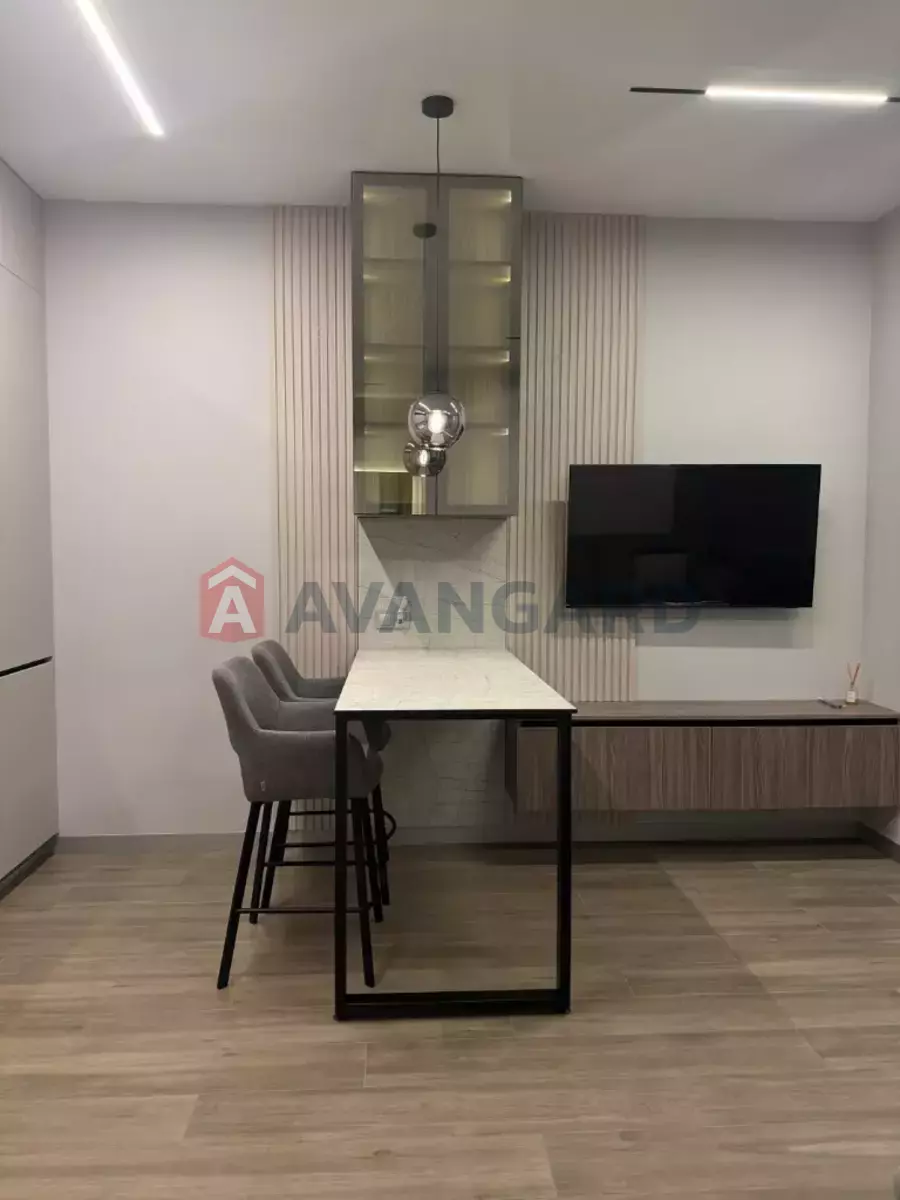 2 ��. ��������, 46/25/15 ��. �., 9/10 ������ ���� 2