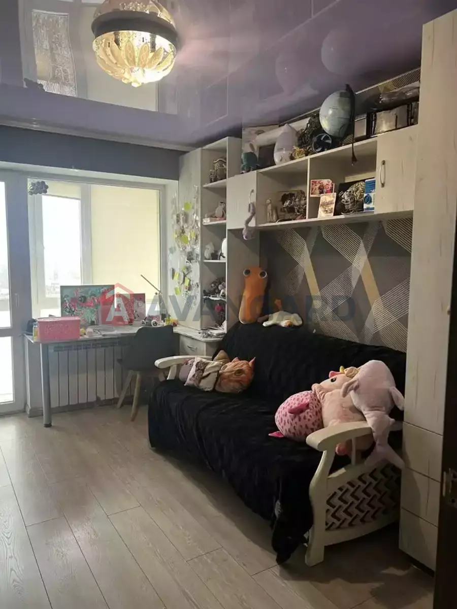 4 . , 80/-/- . ., 8/9   4