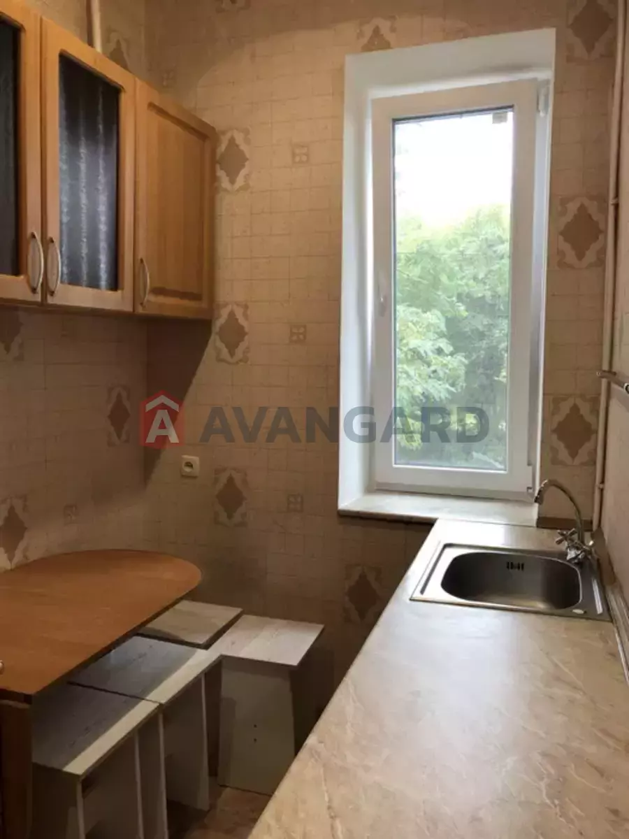 2 ����. ��������, 51/-/8 ��. �., 2/4 ���� ���� 5