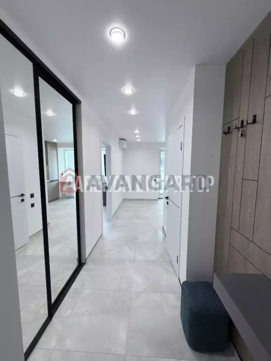 1 ��. ��������, 42/-/- ��. �., 11/16 ������ ���� 9