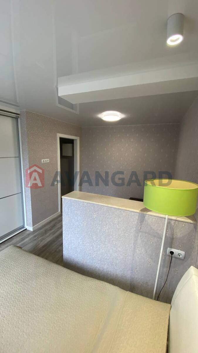 1 ��. ��������, 32/-/- ��. �., 6/9 ������ ���� 21