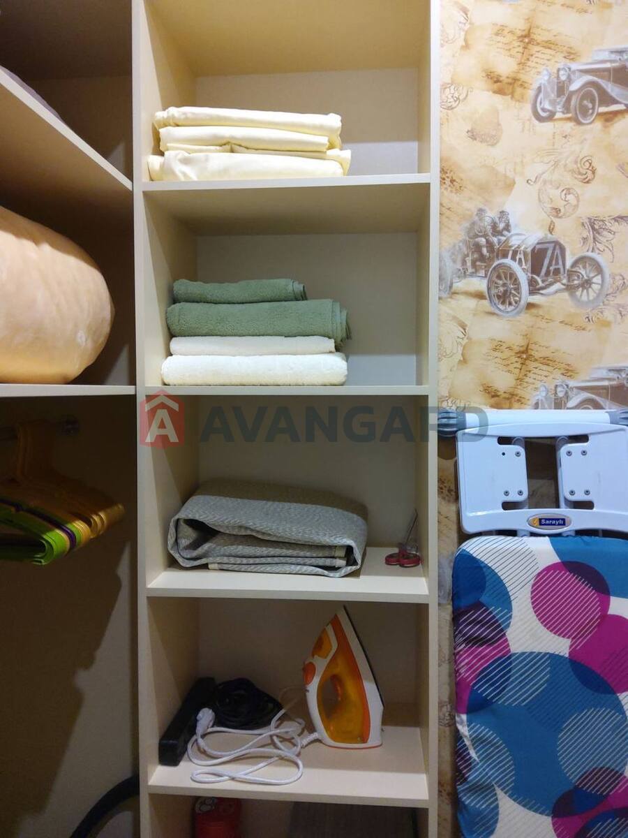 2 ��. ��������, 79/-/20 ��. �., 14/17 ������ ���� 8