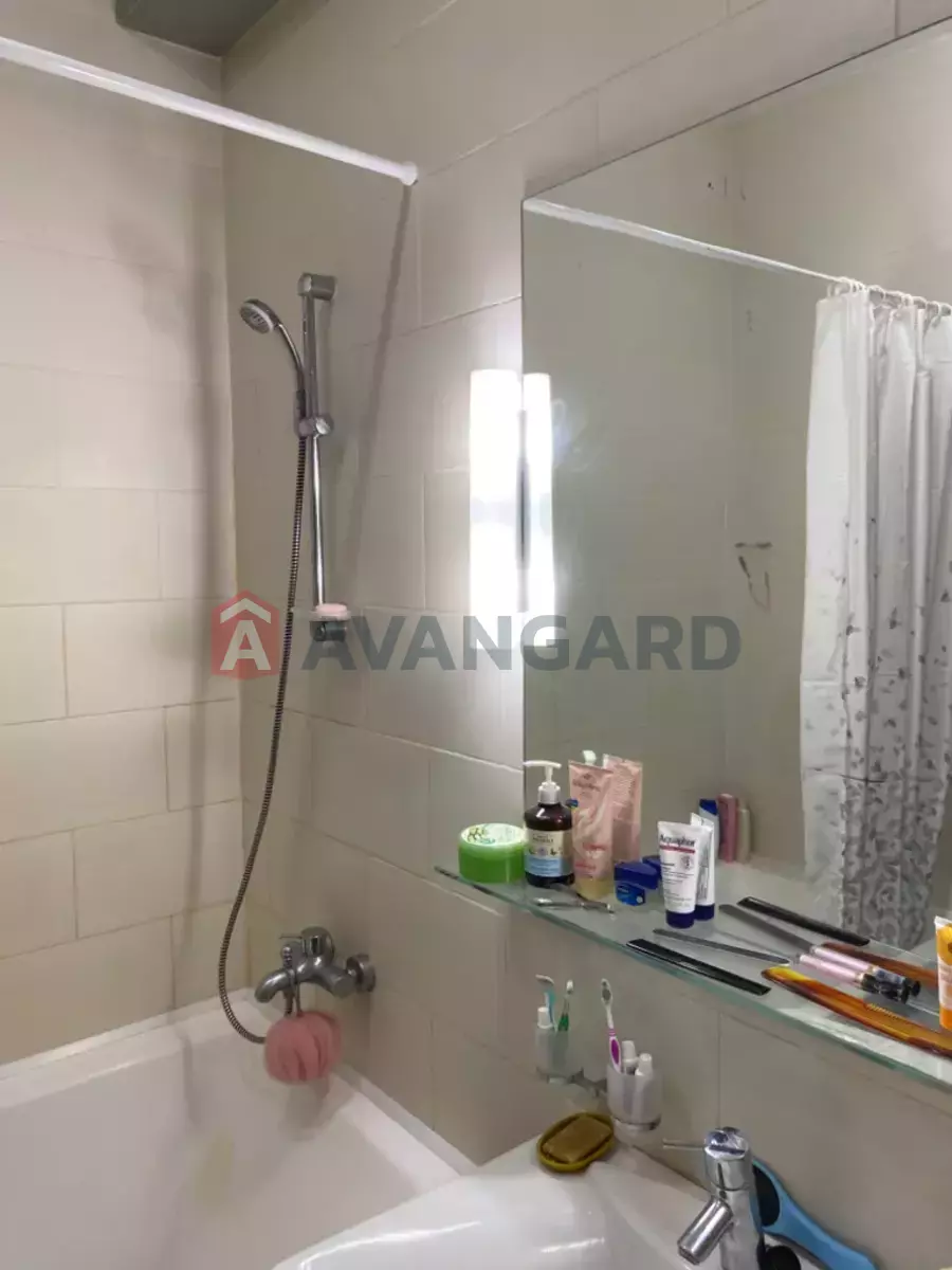 2 кім. квартира, 82/35/12 кв. м., 3/5 поверх фото 6 2 кім. квартира, 82/35/12 кв. м., 3/5 поверх фото 6